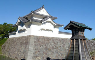 駿府城と黒松